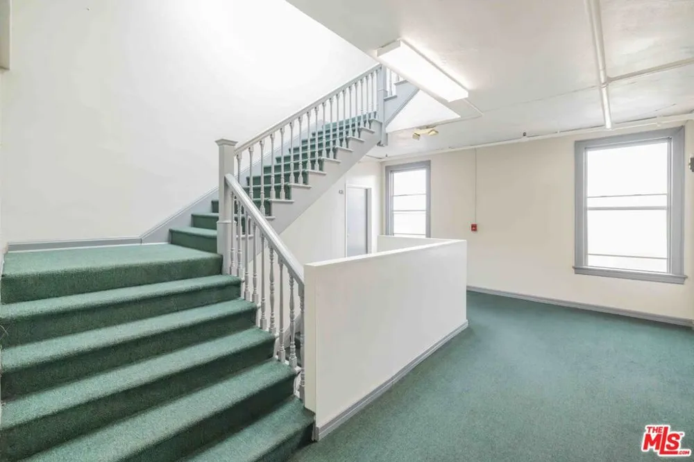 2629 W 8th Street #C (320) Los Angeles, CA 90057