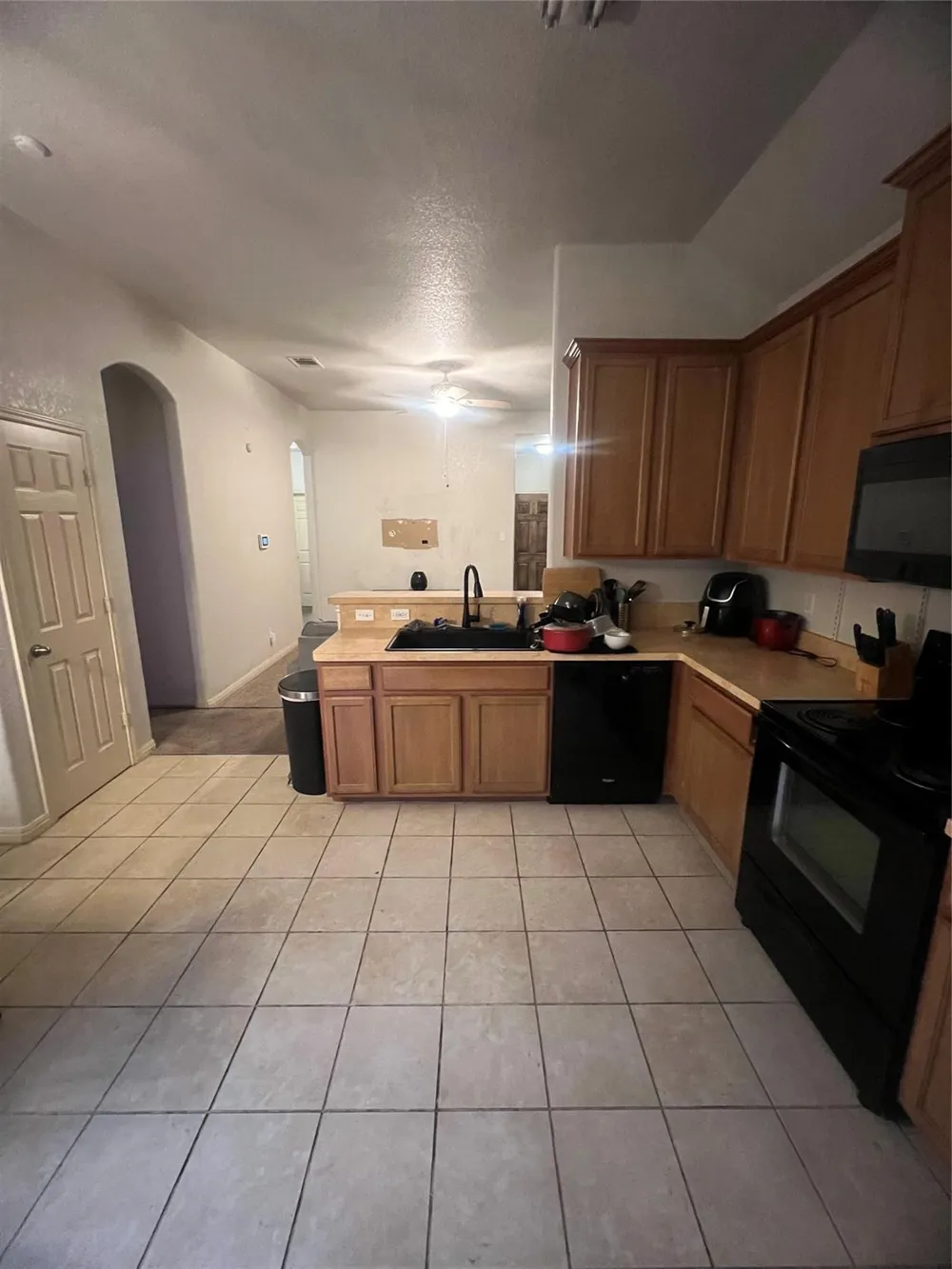 140 Caddis Cove Kyle, TX 78640