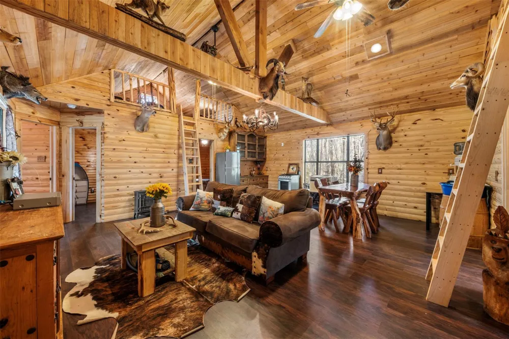 243 Silver Hickory Drive Coldspring, TX 77331