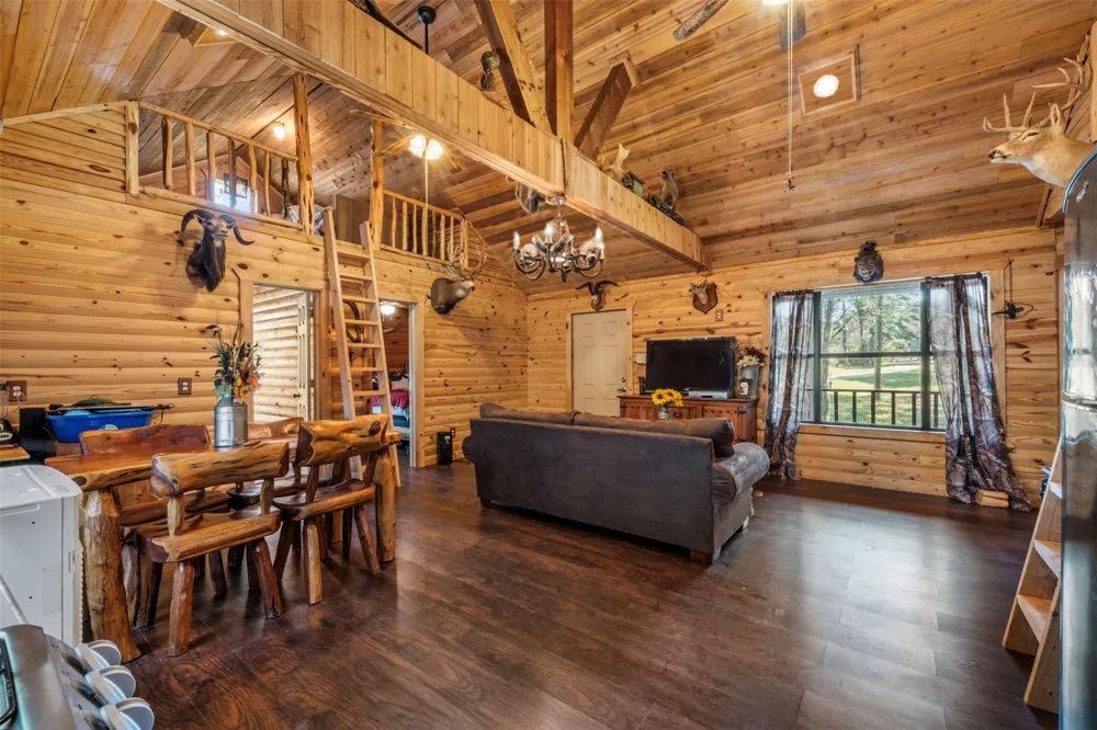 243 Silver Hickory Drive Coldspring, TX 77331