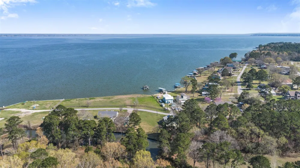 243 Silver Hickory Drive Coldspring, TX 77331