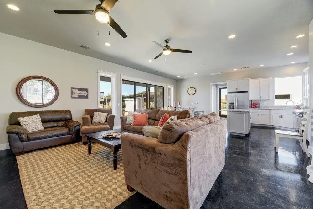 1506 Hill Top A, E Drive Granite Shoals, TX 78654