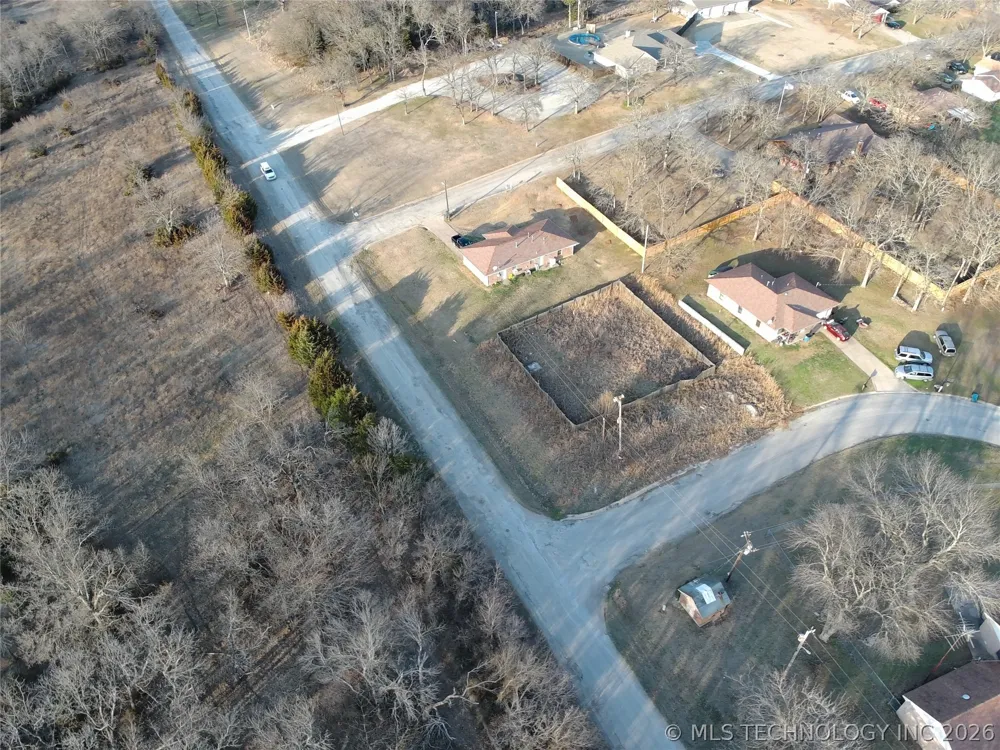 2213 Burkdoll Road Pawnee, OK 74058