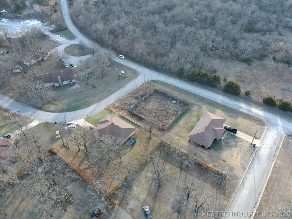2213 Burkdoll Road Pawnee, OK 74058