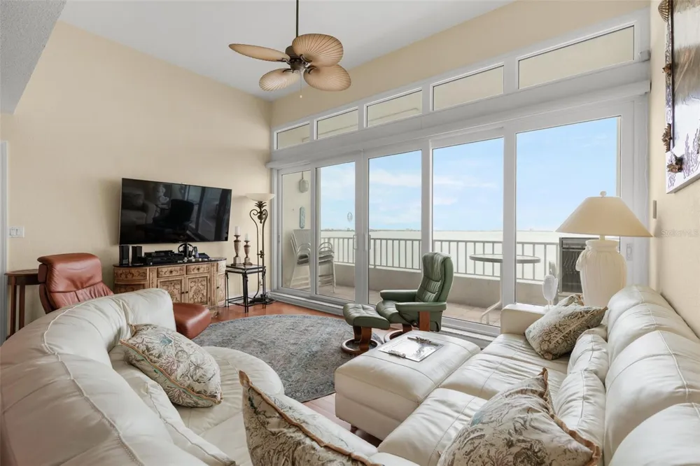 5279 ISLA KEY BOULEVARD S #413 St Petersburg, FL 33715