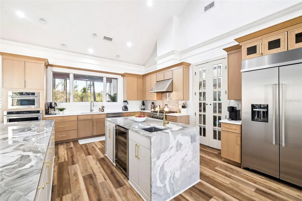410 WINDJAMMER COURT Destin, FL 32541