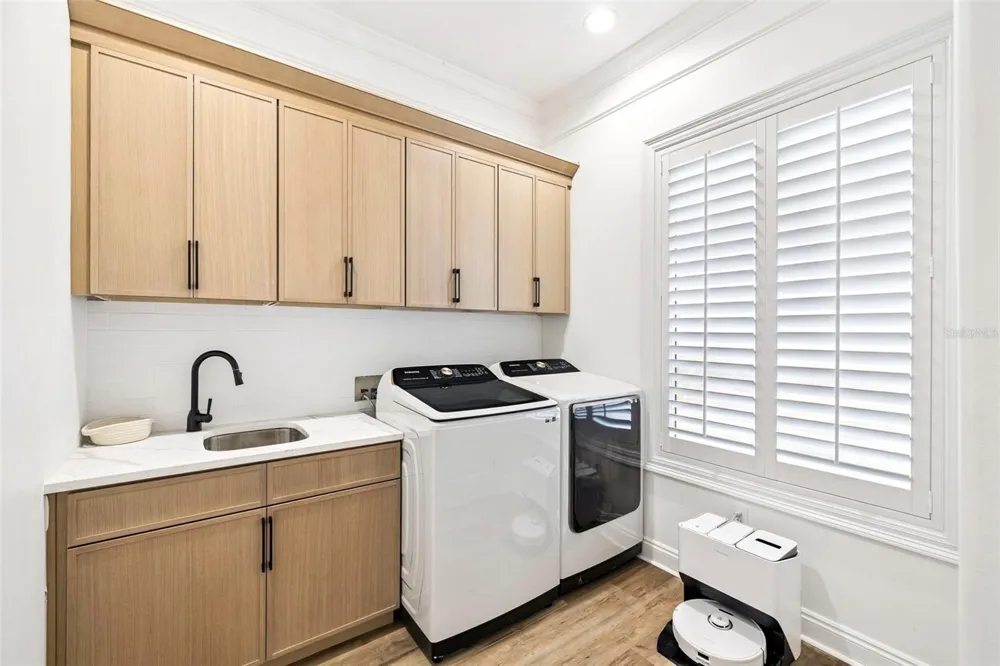 410 WINDJAMMER COURT Destin, FL 32541