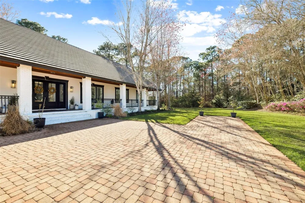 410 WINDJAMMER COURT Destin, FL 32541