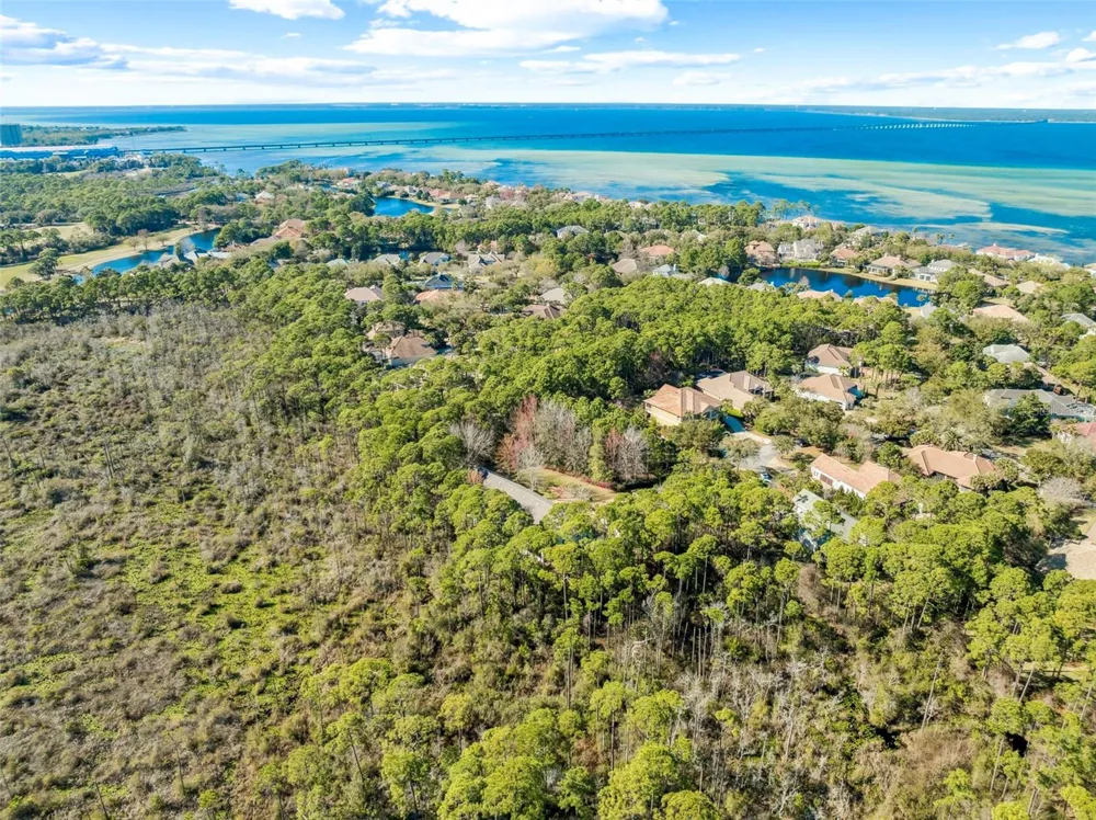 410 WINDJAMMER COURT Destin, FL 32541