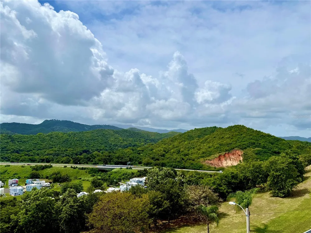 PH-7 LA COSTA APTS #H-7 Fajardo, PR 00738