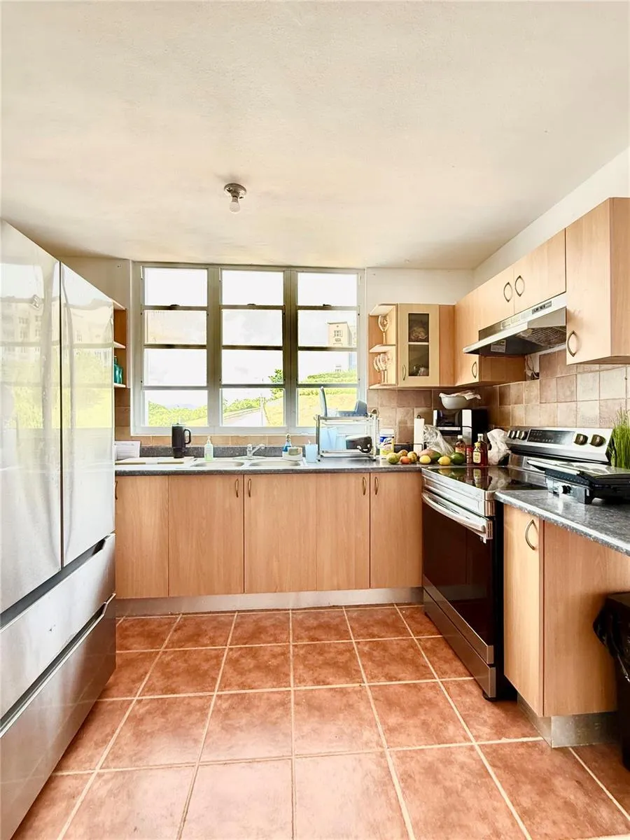 PH-7 LA COSTA APTS #H-7 Fajardo, PR 00738