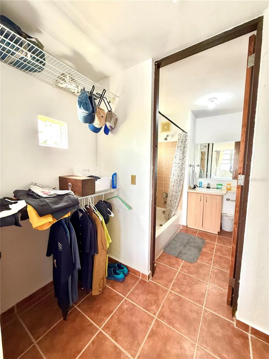 PH-7 LA COSTA APTS #H-7 Fajardo, PR 00738