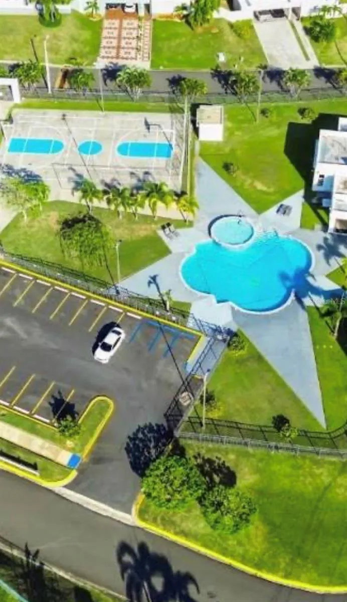 PH-7 LA COSTA APTS #H-7 Fajardo, PR 00738