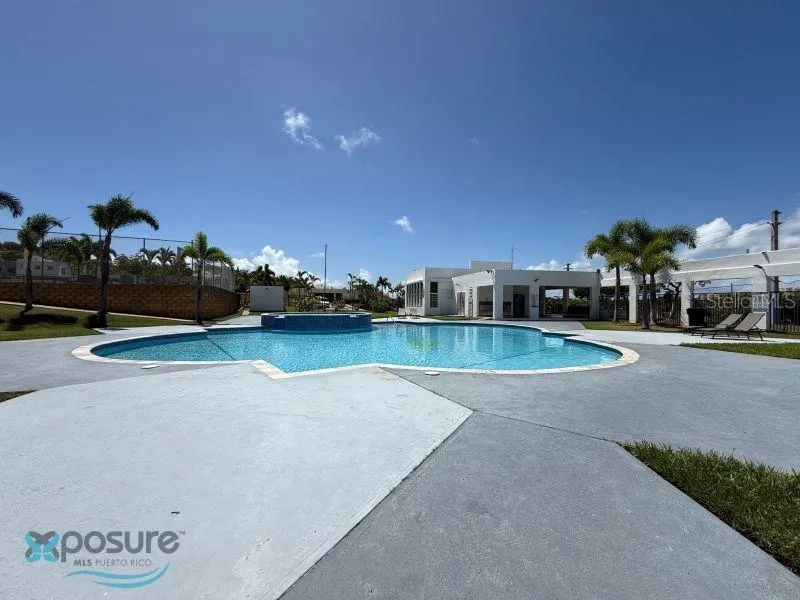 PH-7 LA COSTA APTS #H-7 Fajardo, PR 00738