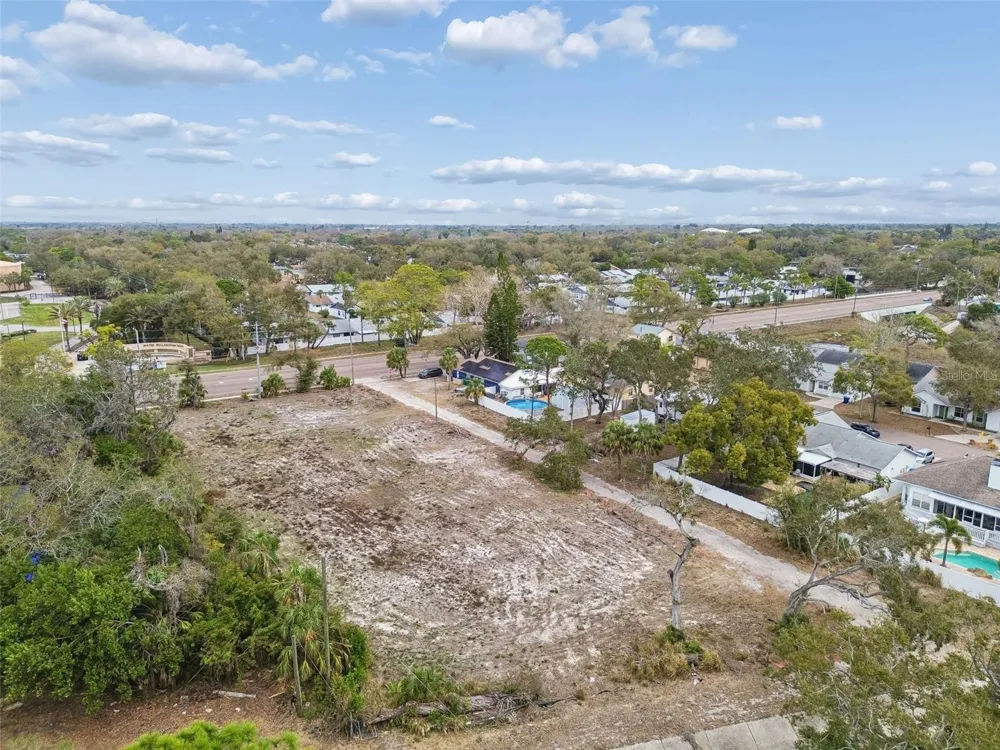 7378 54TH AVENUE St Petersburg, FL 33709