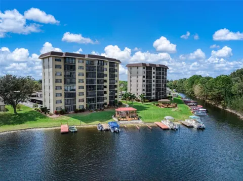 117 COUNTRY CLUB DRIVE #204