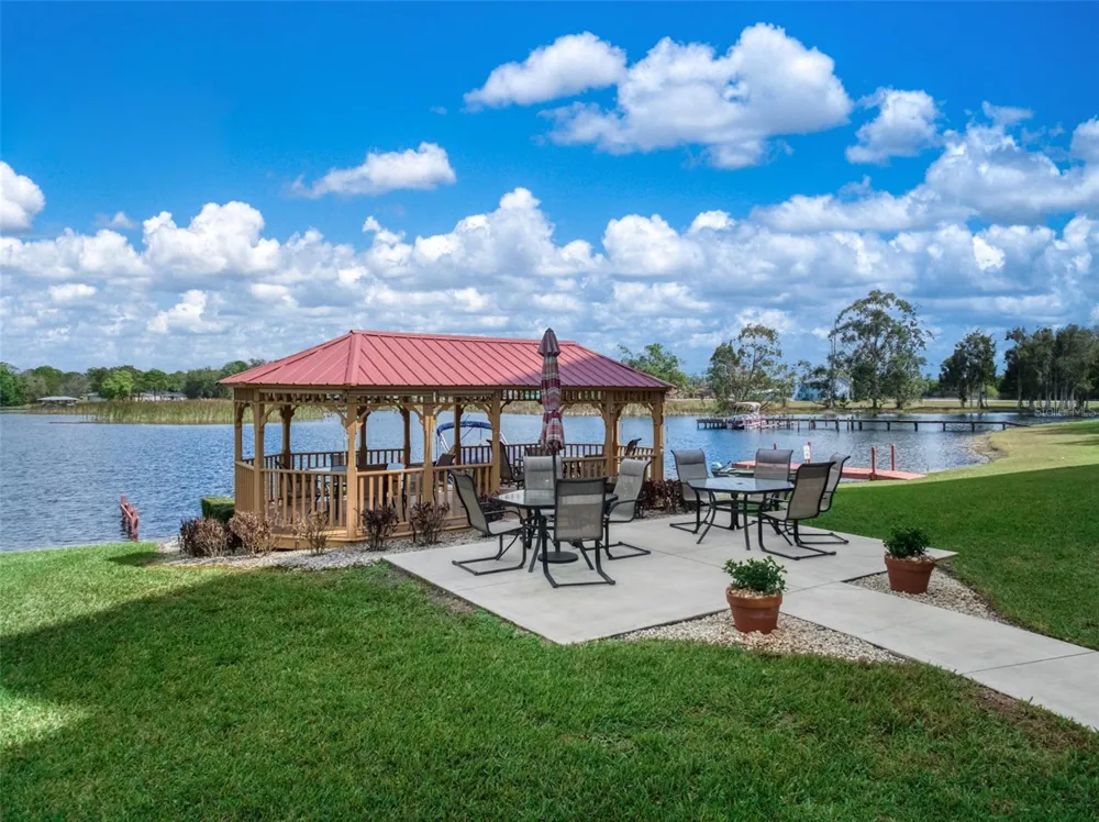 117 COUNTRY CLUB DRIVE #204 Lake Placid, FL 33852