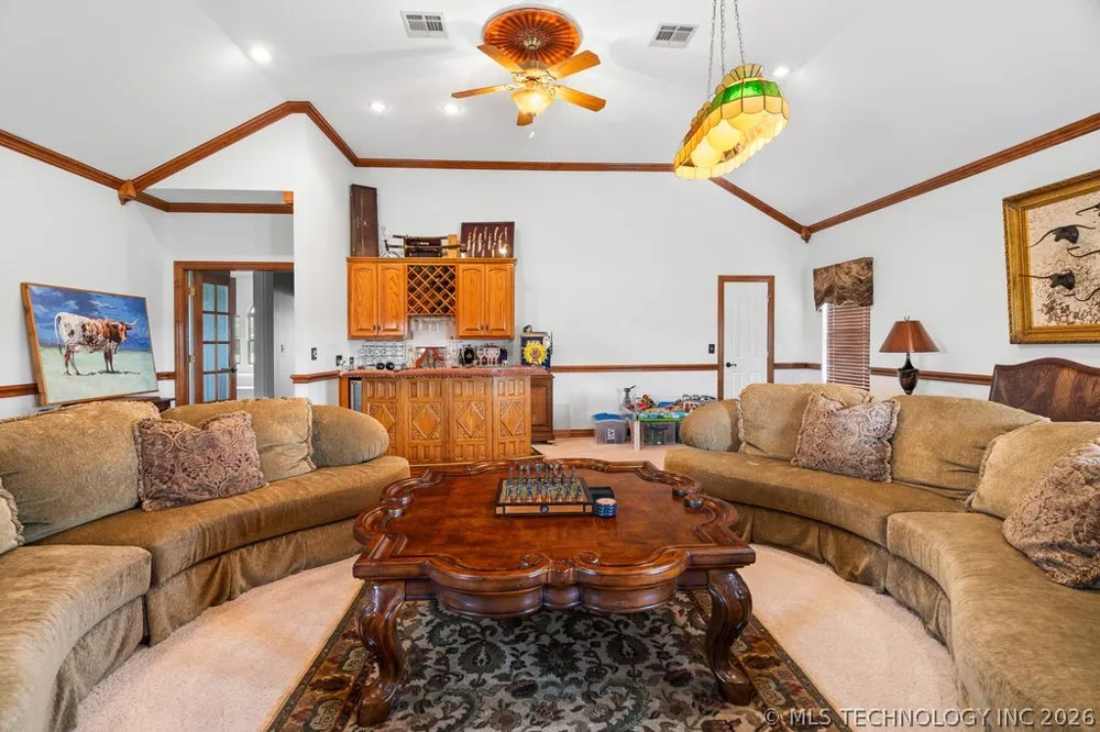 1599 Cardinal Road Lone Grove, OK 73443