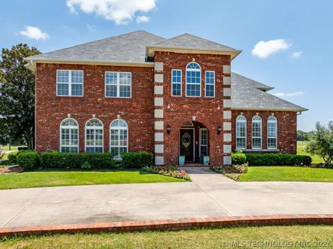 1599 Cardinal Road