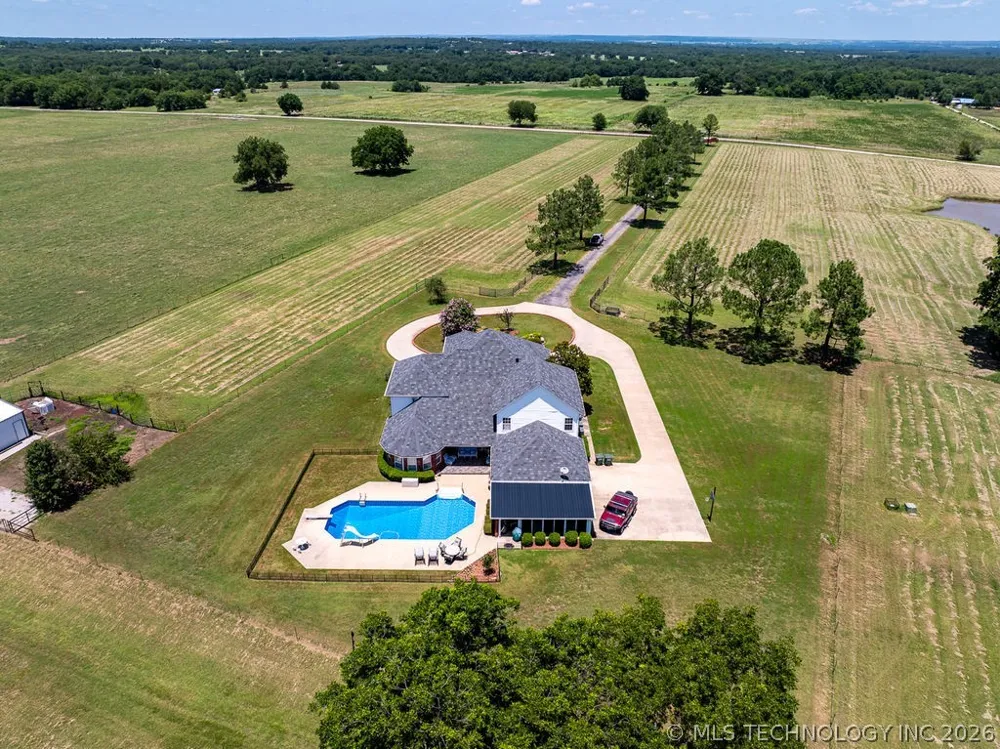 1599 Cardinal Road Lone Grove, OK 73443