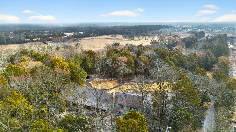 719 Hancock Ln Lebanon, TN 37087