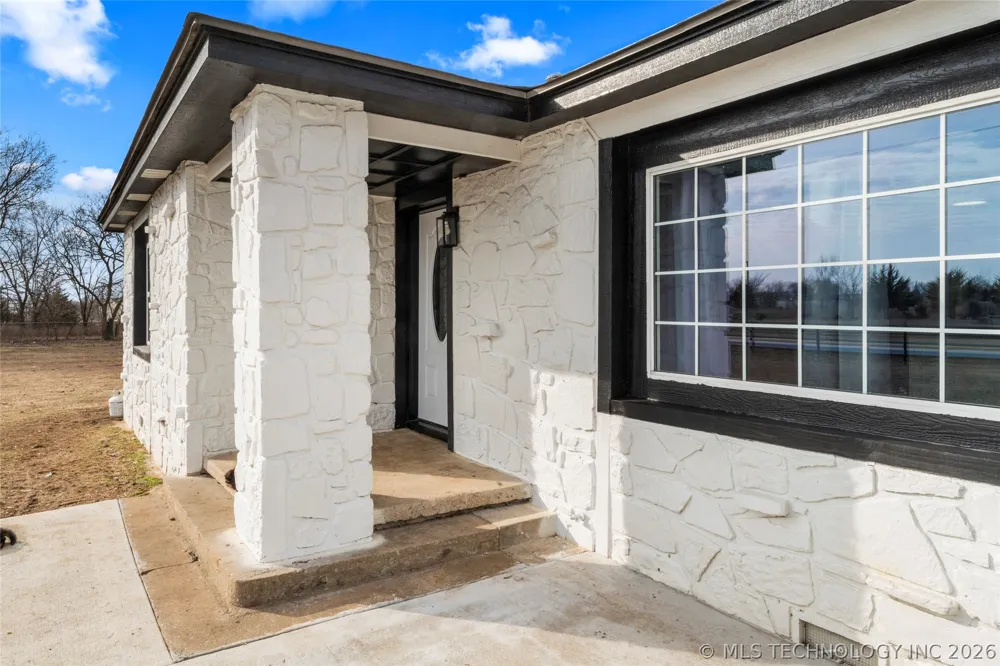 17090 S 4170 ROAD Claremore, OK 74017