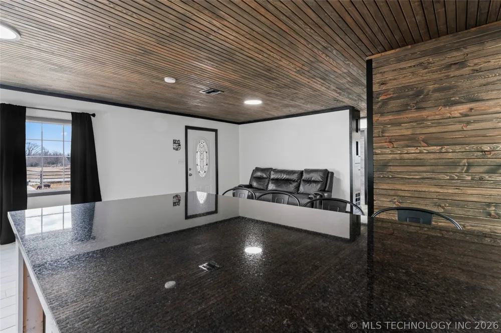 17090 S 4170 ROAD Claremore, OK 74017