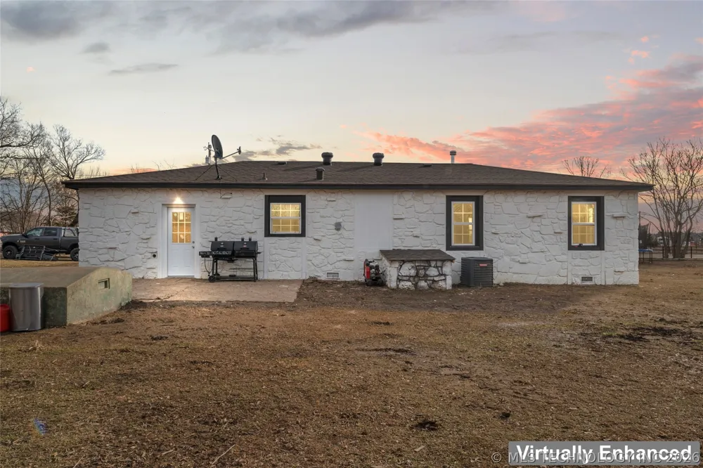 17090 S 4170 ROAD Claremore, OK 74017