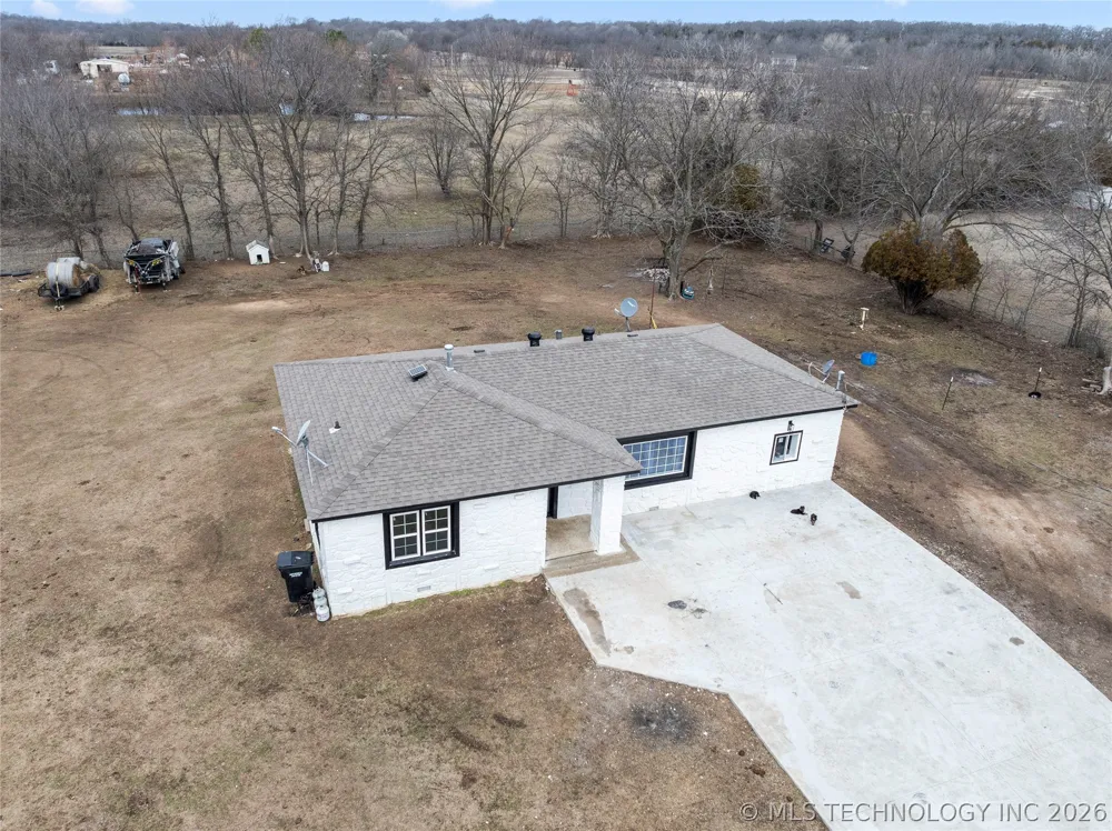 17090 S 4170 ROAD Claremore, OK 74017
