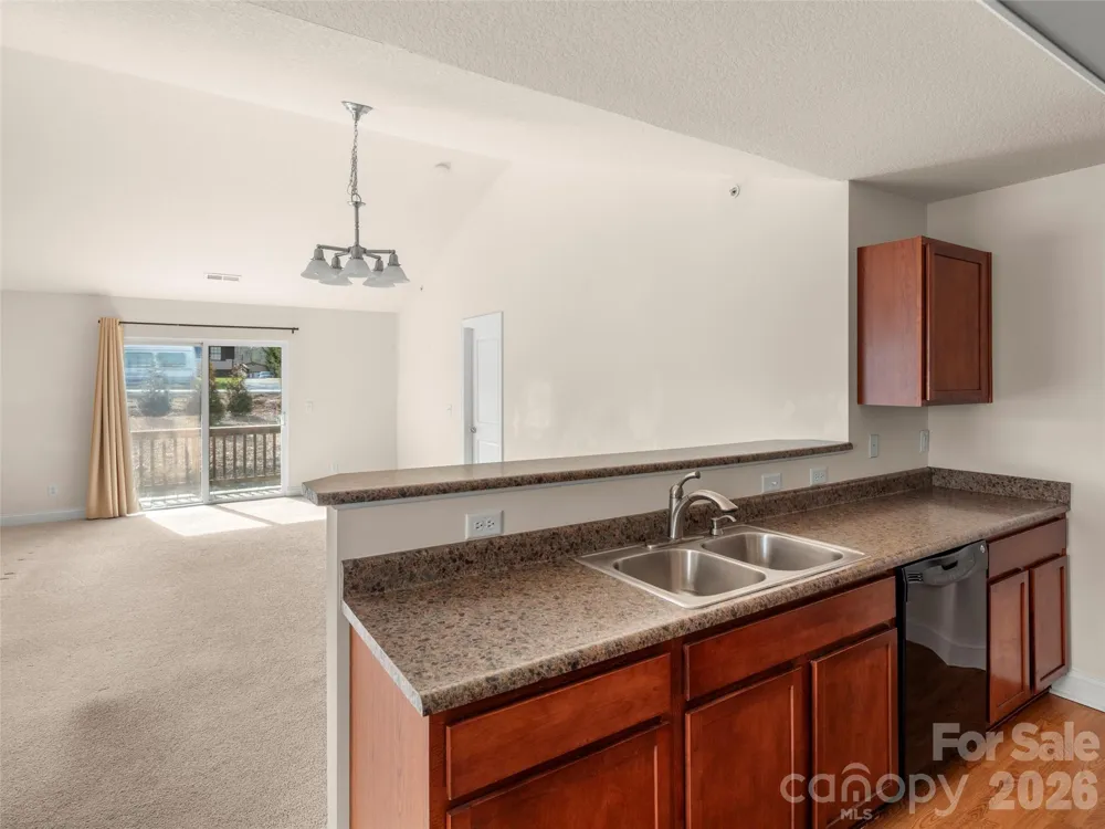 123 Foxden Drive #201 Fletcher, NC 28732