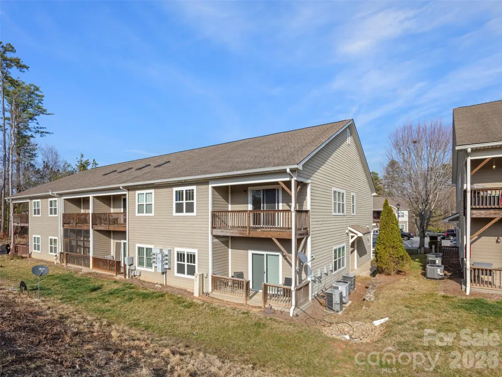 123 Foxden Drive #201 Fletcher, NC 28732