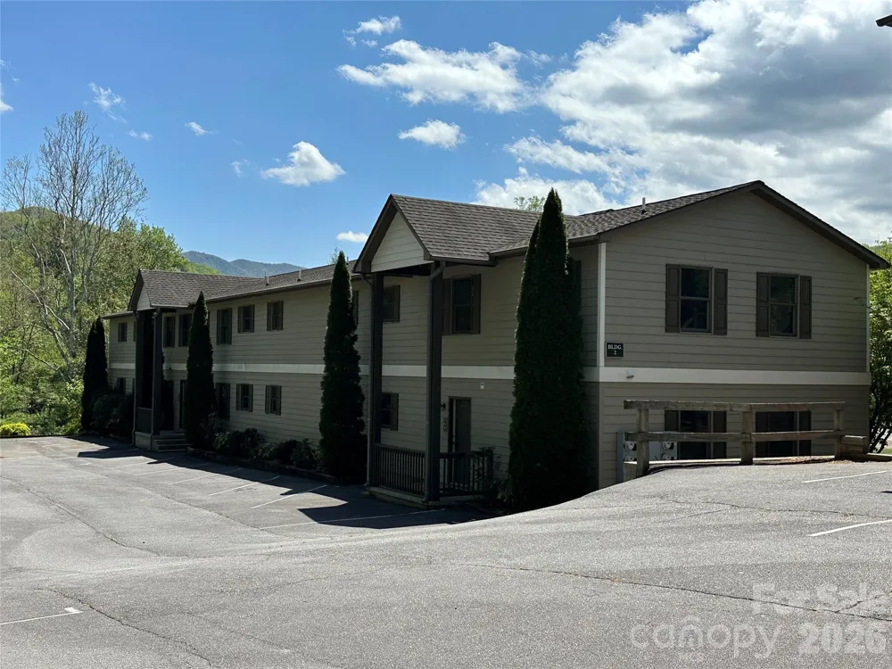 11014 NC 80 Highway S #2B Burnsville, NC 28714