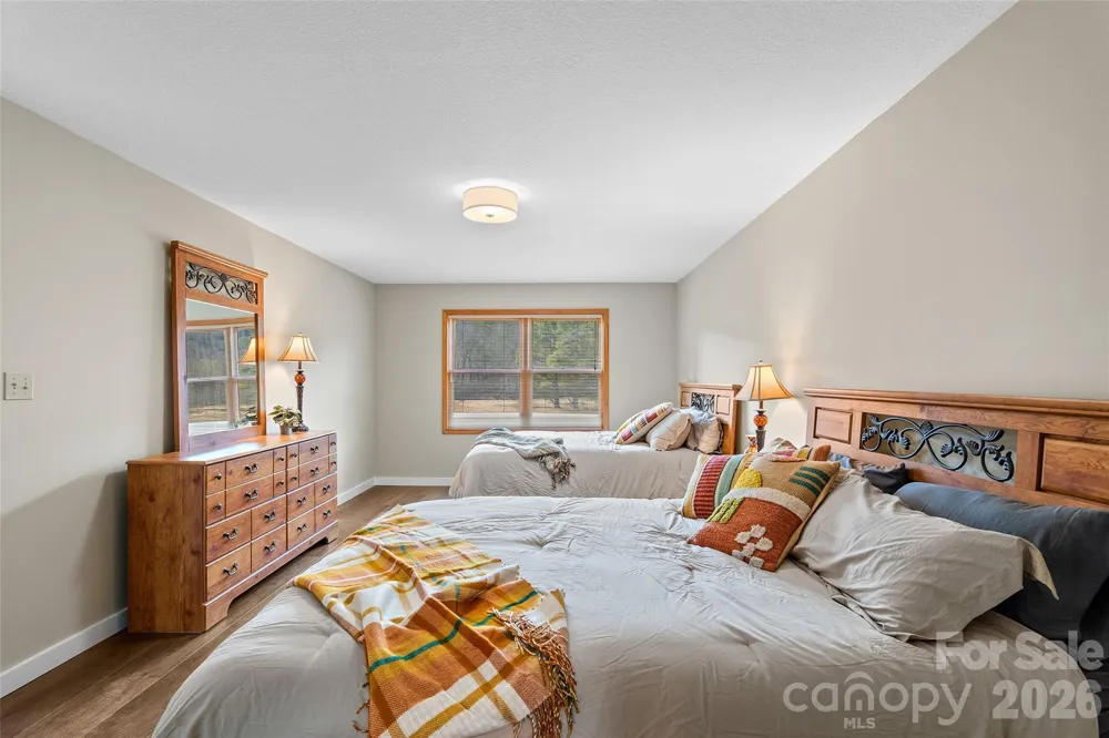 11014 NC 80 Highway S #2B Burnsville, NC 28714