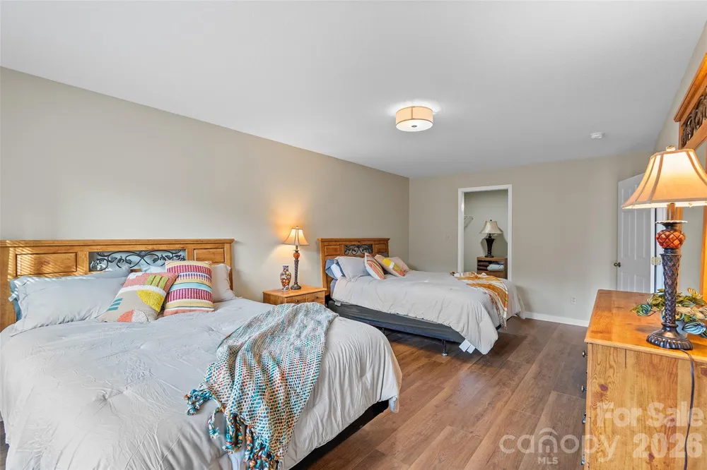 11014 NC 80 Highway S #2B Burnsville, NC 28714