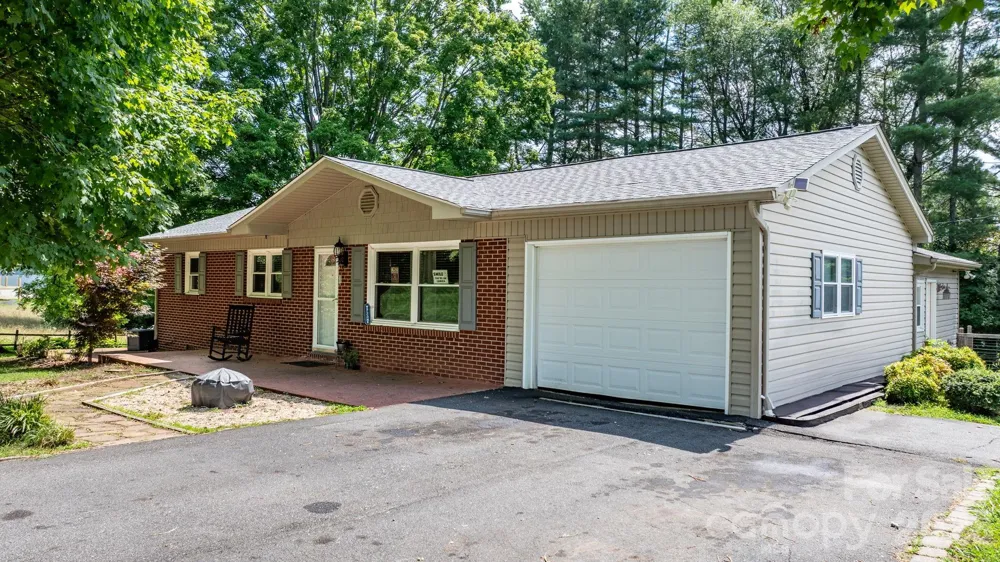 309 Sheldon Street Hudson, NC 28638