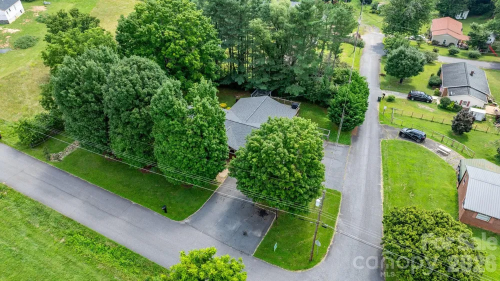 309 Sheldon Street Hudson, NC 28638