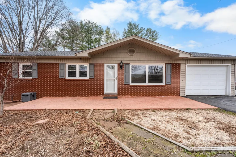 309 Sheldon Street Hudson, NC 28638