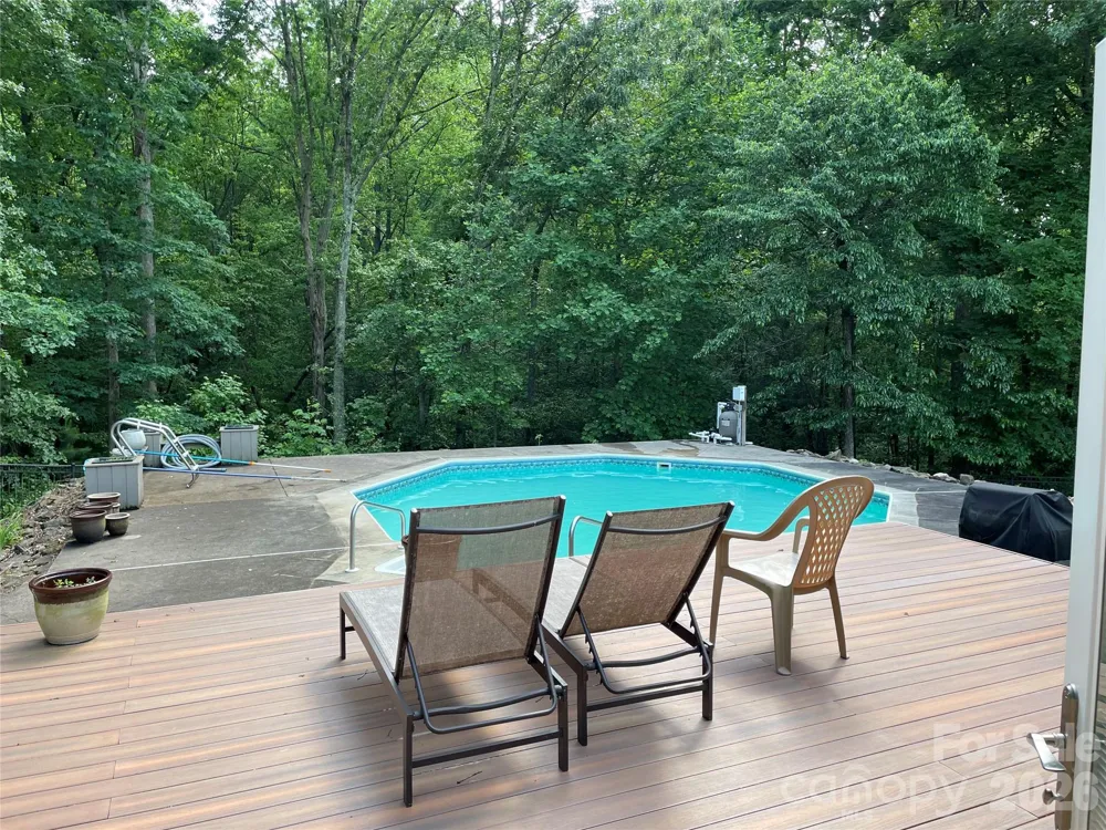 4242 John Ritchie Road Iron Station, NC 28080