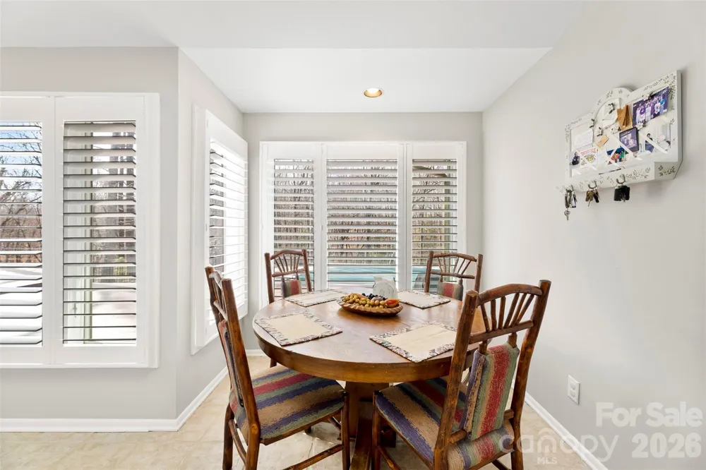 4242 John Ritchie Road Iron Station, NC 28080