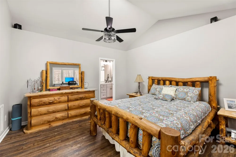 4242 John Ritchie Road Iron Station, NC 28080
