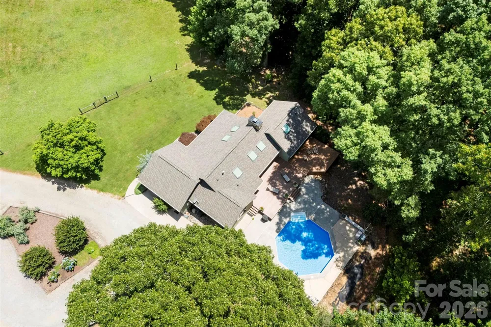 4242 John Ritchie Road Iron Station, NC 28080
