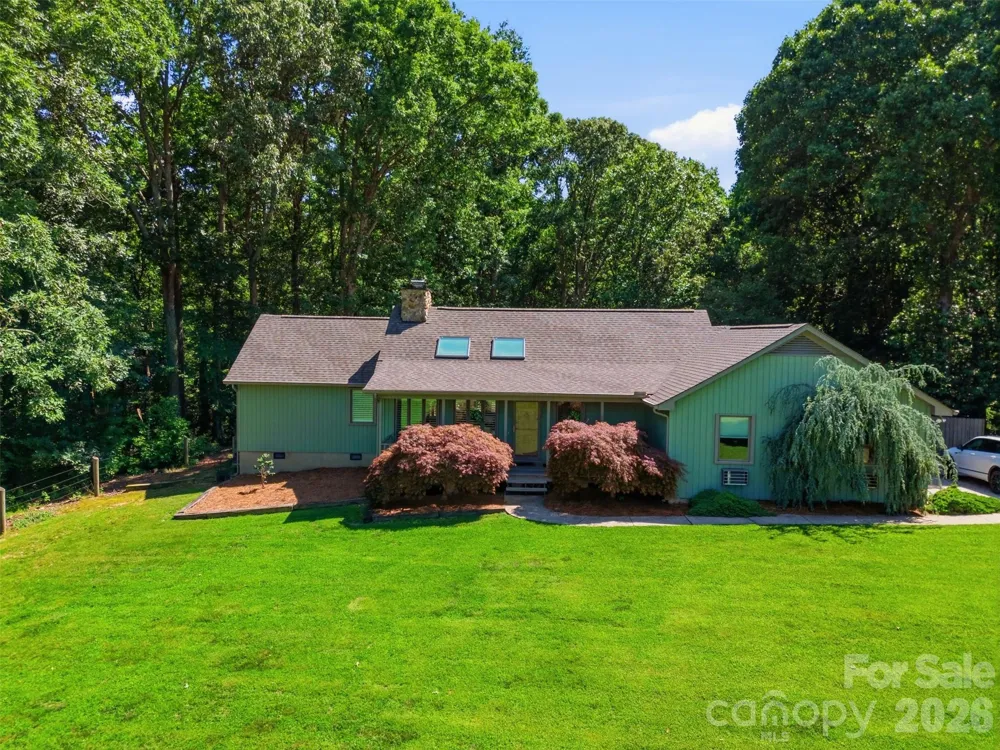 4242 John Ritchie Road Iron Station, NC 28080