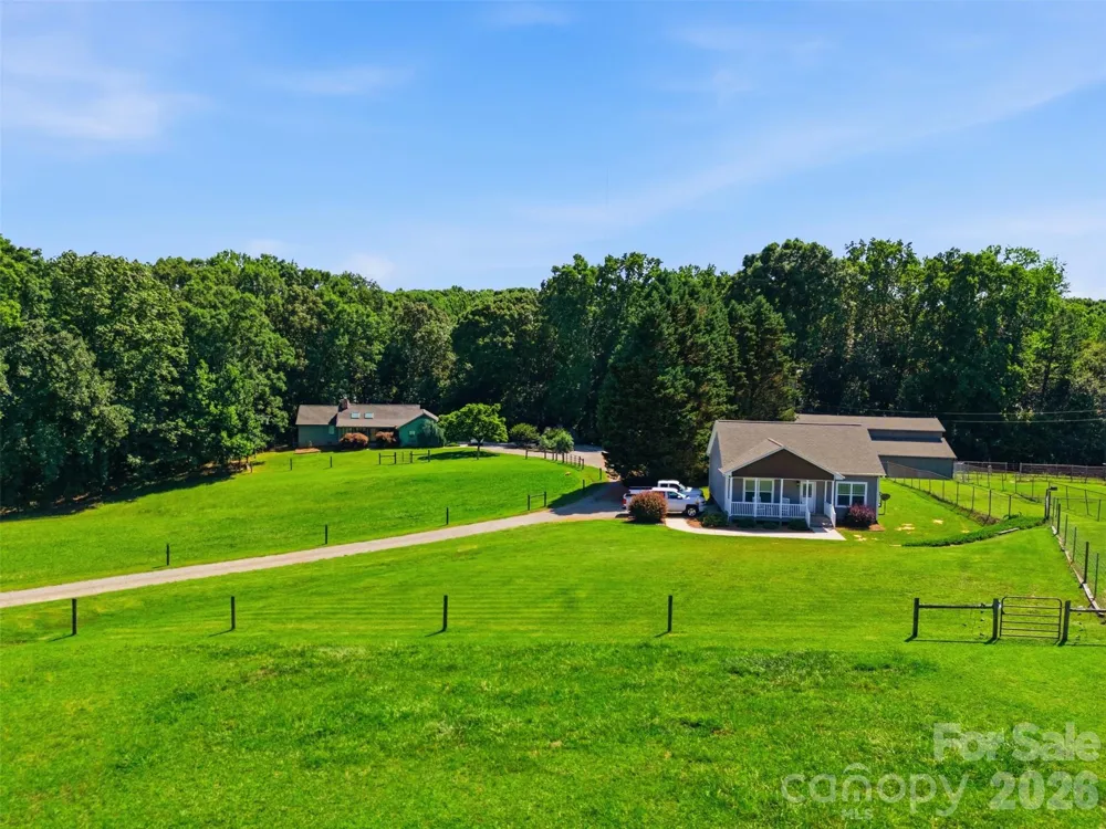 4242 John Ritchie Road Iron Station, NC 28080