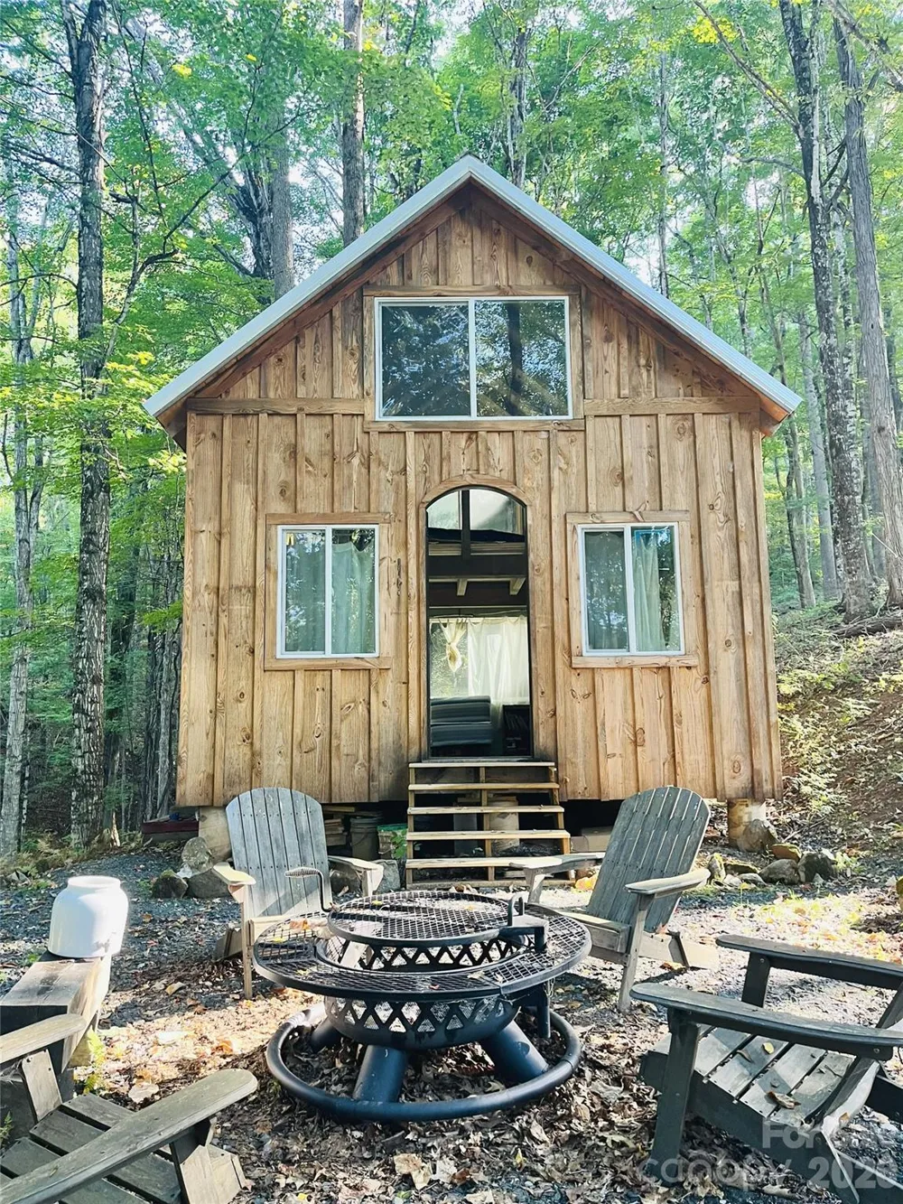 191 Bens Bend Bakersville, NC 28705