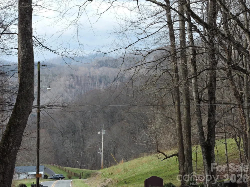 191 Bens Bend Bakersville, NC 28705