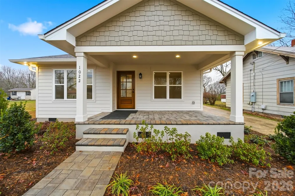 1022 E Main Street Maiden, NC 28650