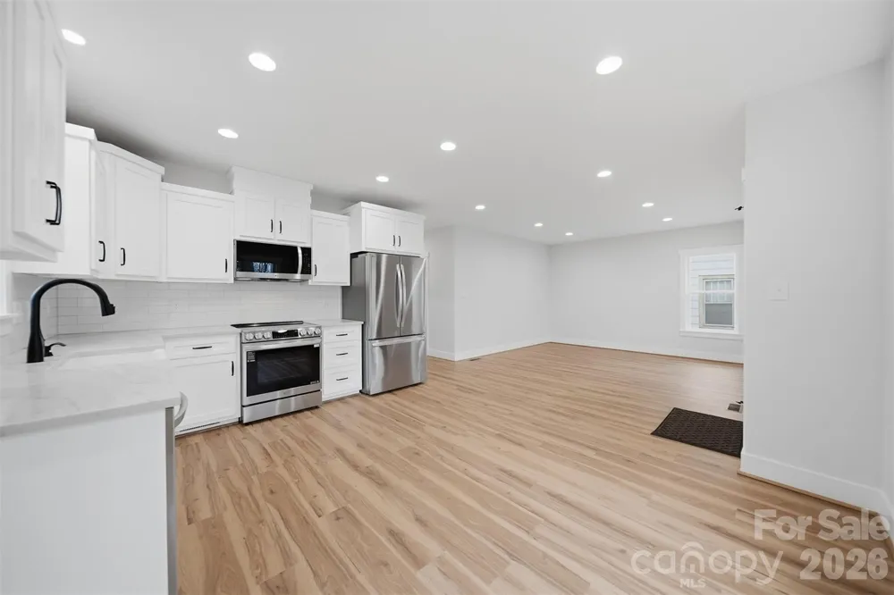 1022 E Main Street Maiden, NC 28650