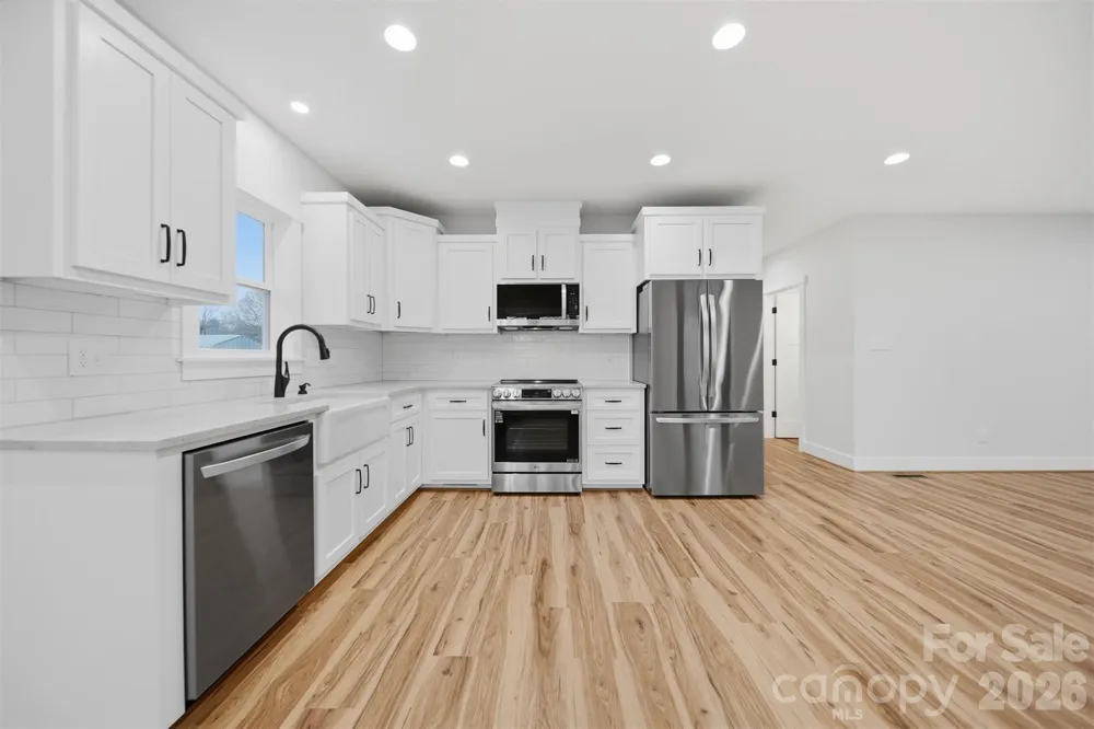 1022 E Main Street Maiden, NC 28650