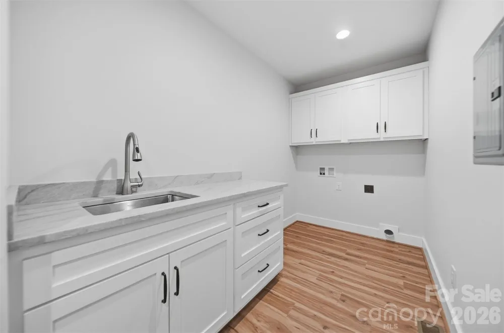1022 E Main Street Maiden, NC 28650