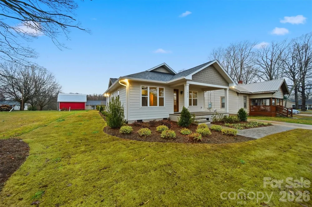 1022 E Main Street Maiden, NC 28650